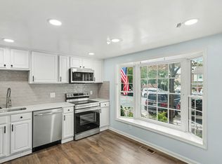 7385 Jiri Woods Ct, Springfield, VA 22153