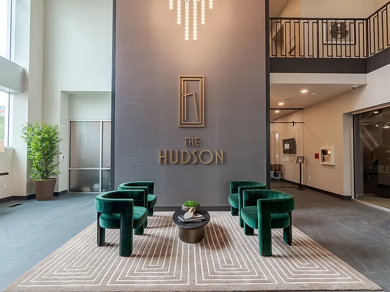 The Hudson — Photo 38