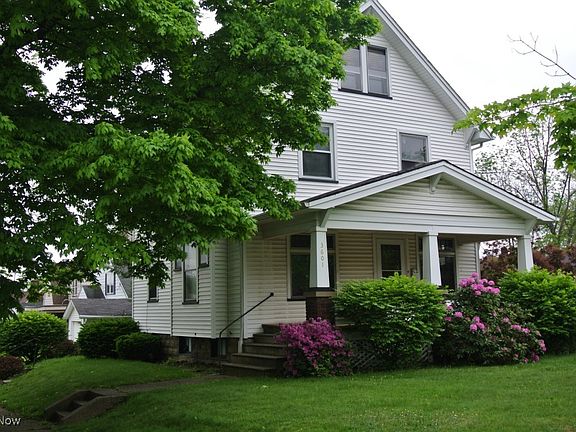 4th image of 3601 Beechwood Pl