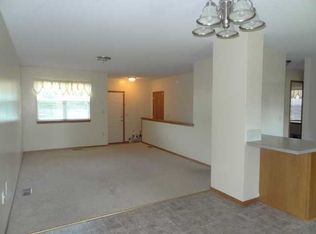 1320 N Piatt Ave, Wichita, KS 67214