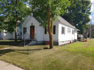 559 2nd St SW, Perham, MN 56573