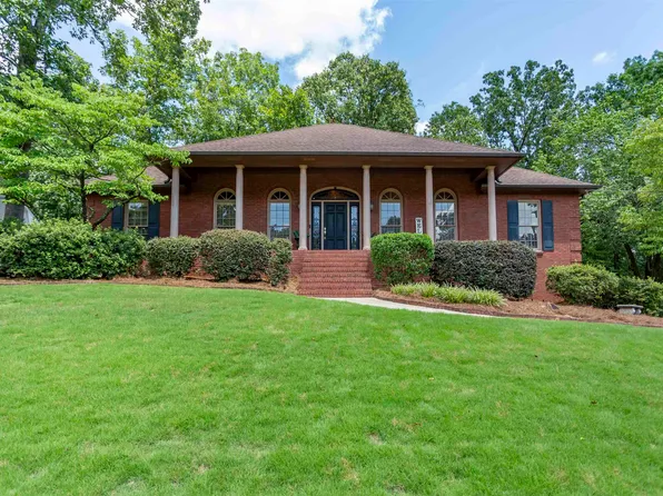 123 Redwood Dr, Trussville, AL 35173