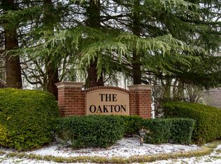 10121 Oakton Terrace Rd, Oakton, VA 22124