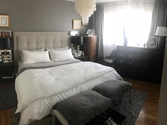 4th image of 1427 N Fuller Ave #3