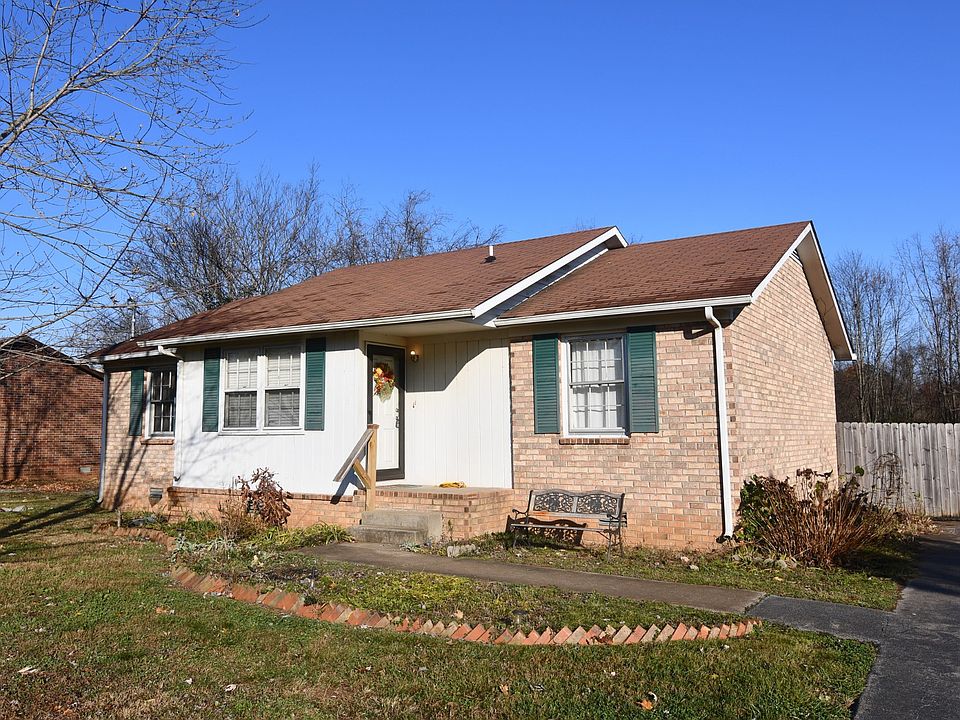 1st image of 2747 Fawnwood Dr
