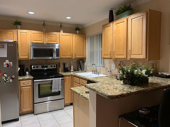 2nd image of 2908 NW 99th Ter