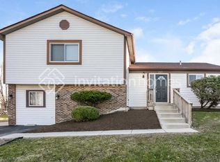 229 Pheasant Rd, Matteson, IL 60443