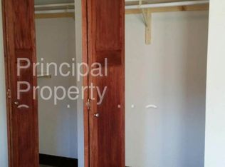 717 Pine St APT 4, Green Bay, WI 54301