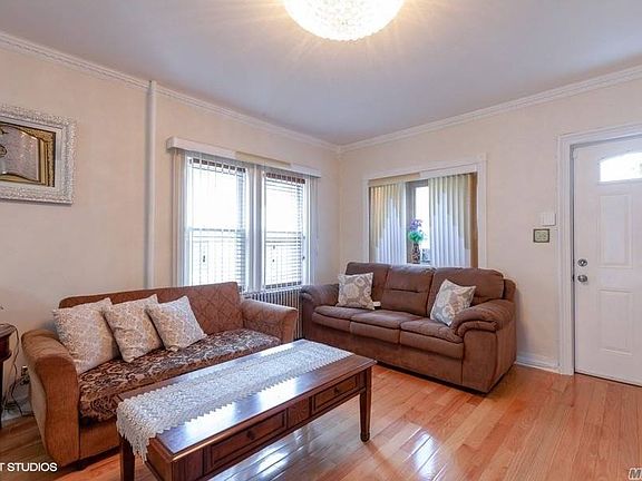 4th image of 11422 141st St