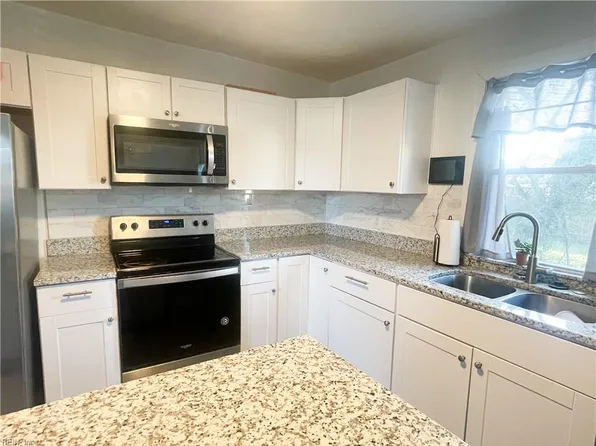 1307 Hatton St, Norfolk, VA 23523