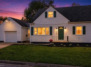670 Davis St, Akron, OH 44310
