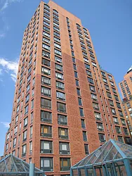 Rented by Sumitomo Real Estate Sales