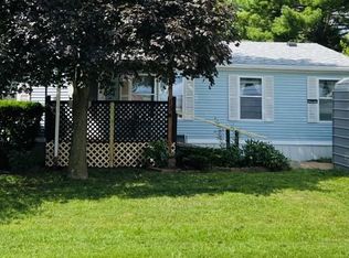 154 S Marnico Ln, Jacksonville, IL 62650