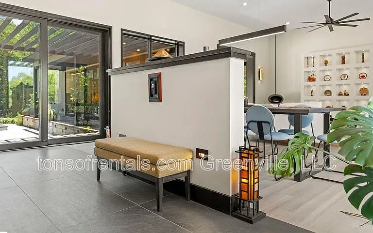 128 Sanctuary Ln — Photo 5