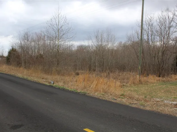 259 Hundred Acre Pond Rd, Hardyville, KY 42746