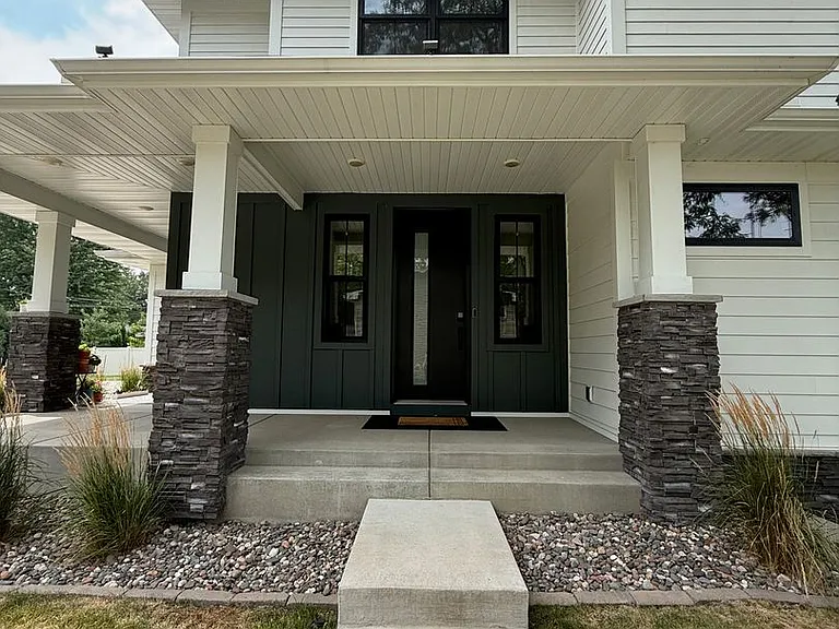 45 Western Ter — Photo 4