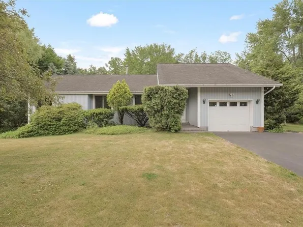 20 Starrow Drive, Newburgh, NY 12550