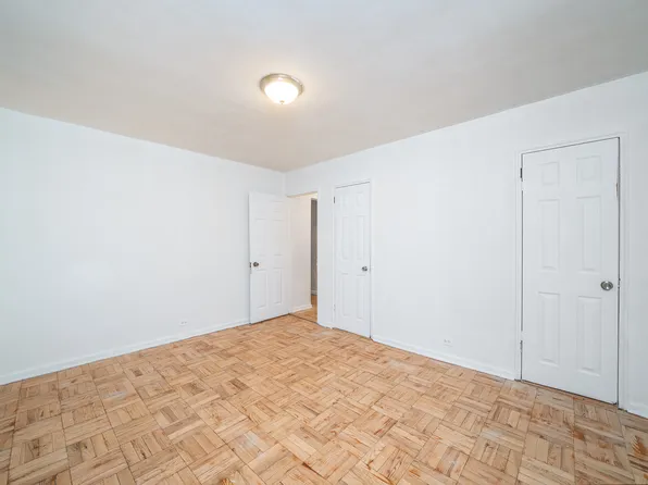 37 Nagle Avenue image 9 of 12