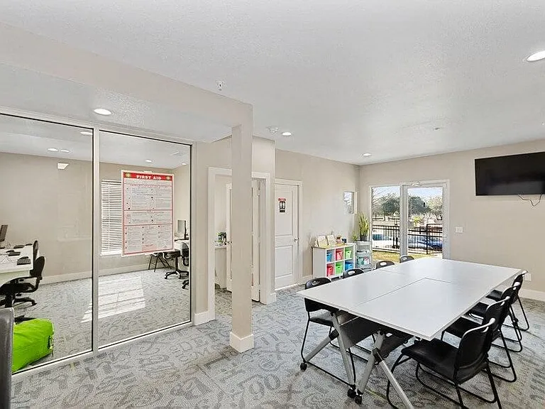 6202 Duck Creek Dr — Photo 17
