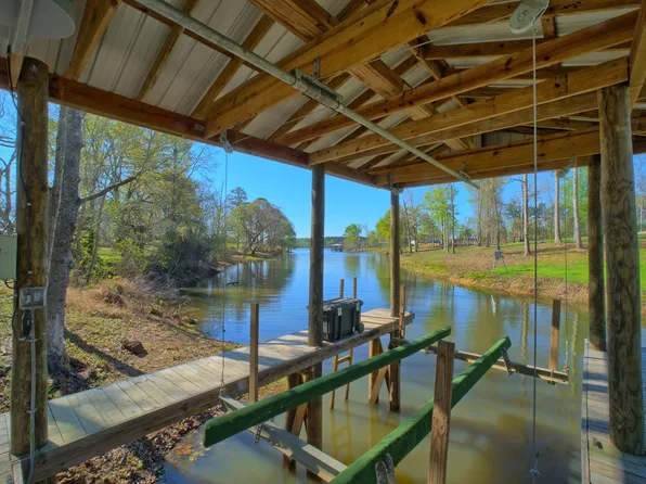 510 Pecan Estates Loop, Hemphill, TX 75948