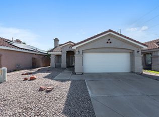 3215 E Menadota Dr, Phoenix, AZ 85050