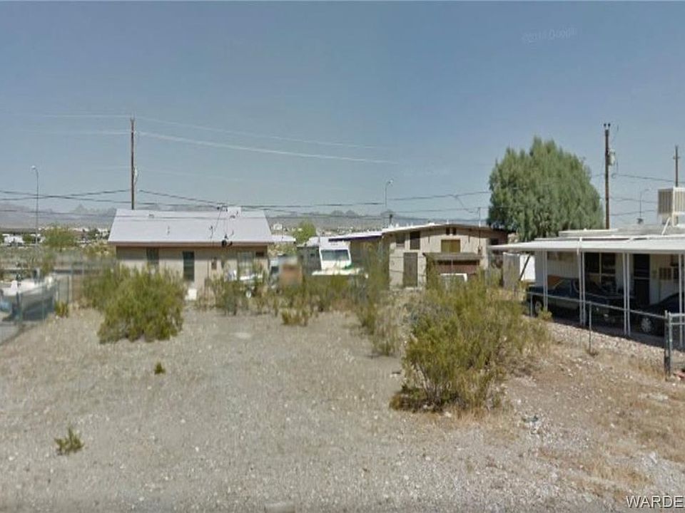 2nd image of 2036 Bahama Dr