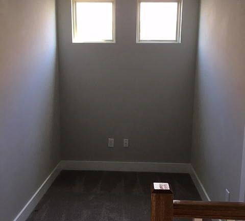 Loft - office, exercise room, ... Washer/dryer (not shown)