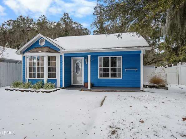 955 Oyster Cove Road, Beaufort, SC 29902