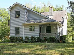 86 Hazard Rd, West Greenwich, RI 02817