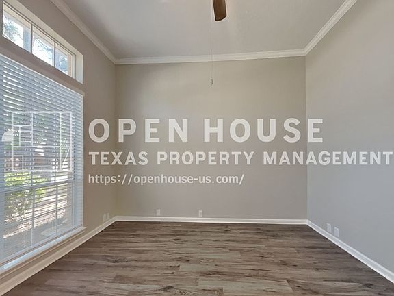 4th image of 18803 Racquet Sports Way