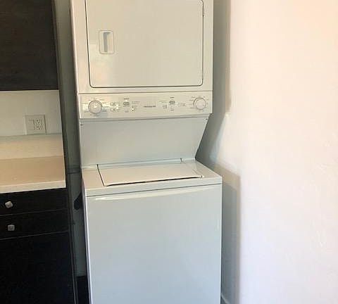 HE Washer & Dryer