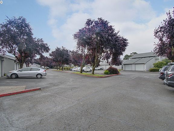 2nd image of 5301 Plomondon St APT B10