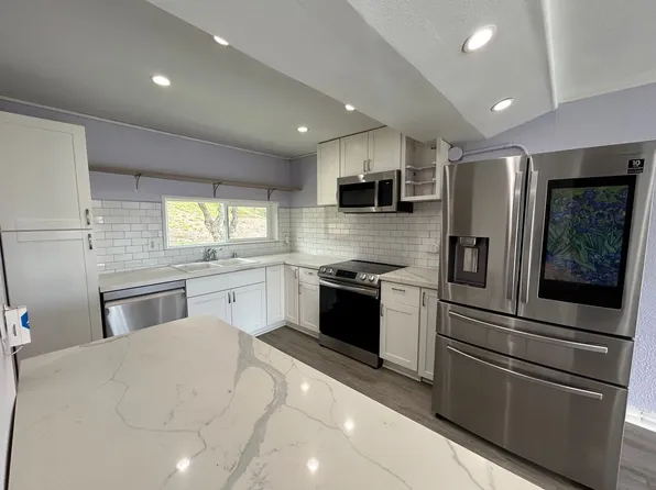92-791 Makakilo Dr #E30, Kapolei, HI 96707
