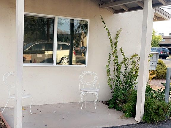 3rd image of 2335 W Campbell Ave APT A