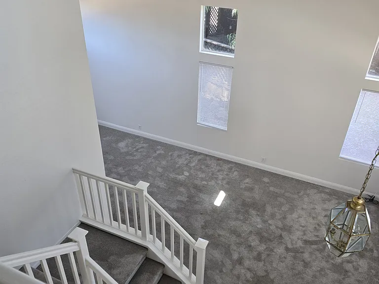 2308 Sheffield Ct — Photo 6