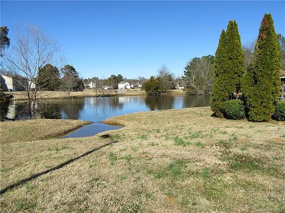 4th image of 8001 Glencannon Dr