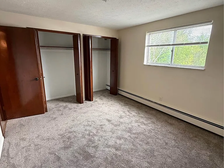 17935 Whitney Rd #D46 — Photo 10