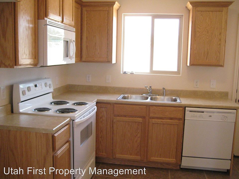2nd image of 4164 W 125 N