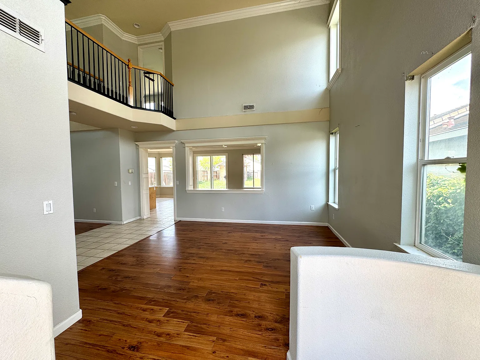 2445 Verona Ct photo 1