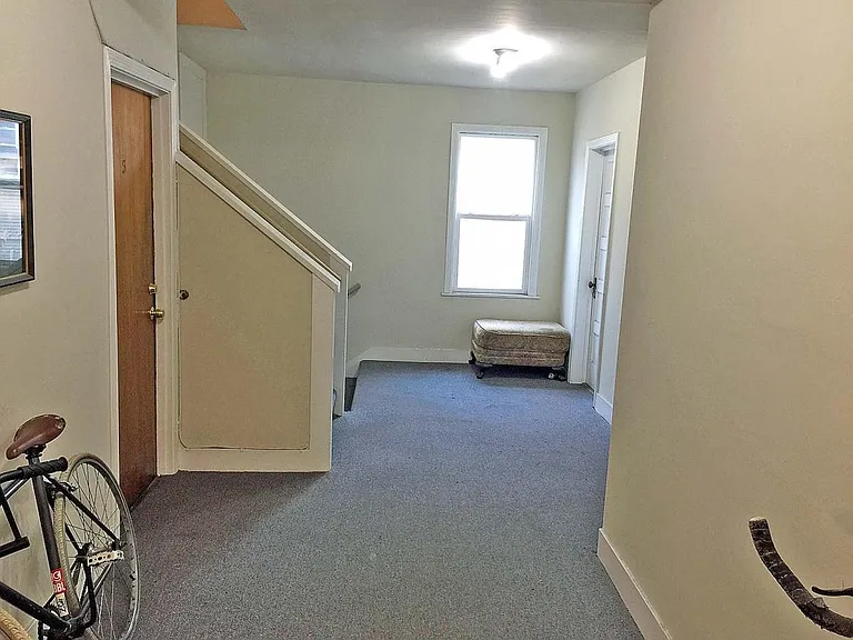 2110 Ashby Ave #5 — Photo 4