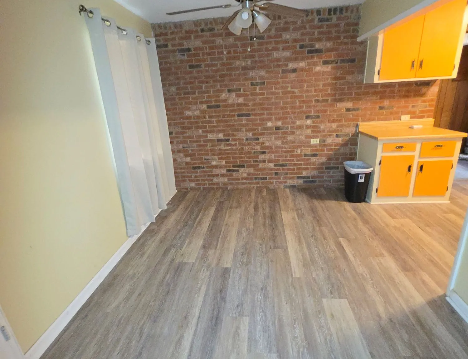4 bed, 1600 sqft, $1,475 — Photo 3