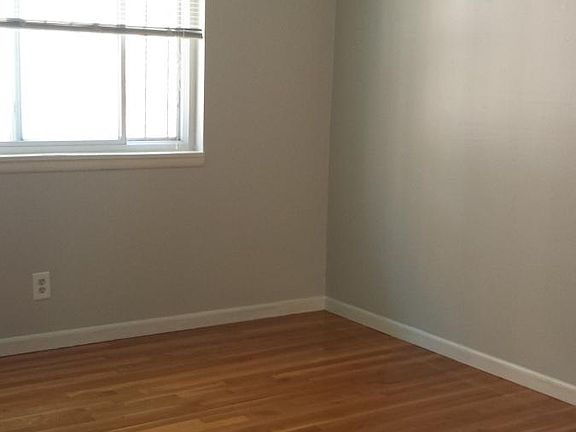 5th image of 3610 Baltimore Ave APT 3