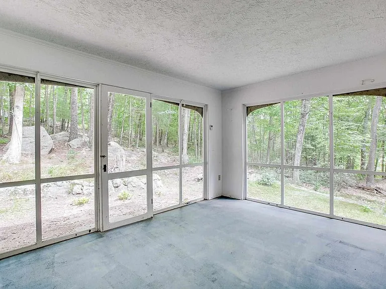 27 Buttonwood Rd — Photo 15