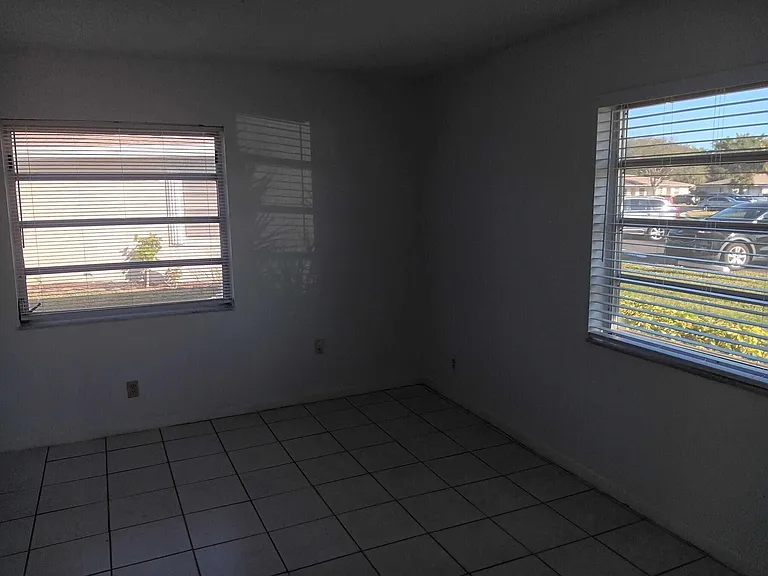 20886 Vinesta Cir #313 — Photo 17