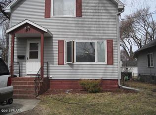 1211 11th Ave N, Fargo, ND 58102
