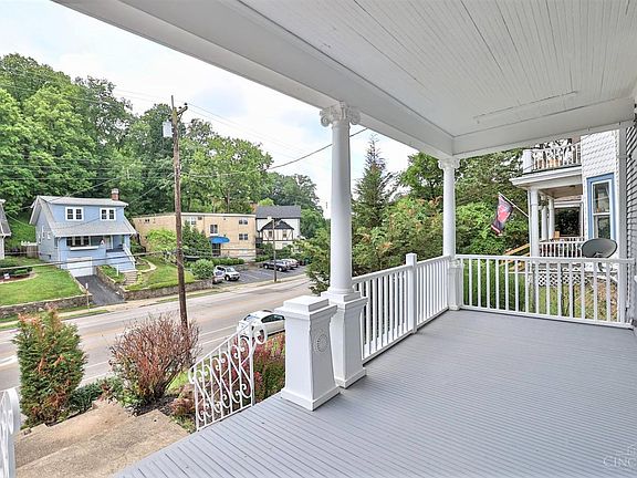 3rd image of 793 Delta Ave