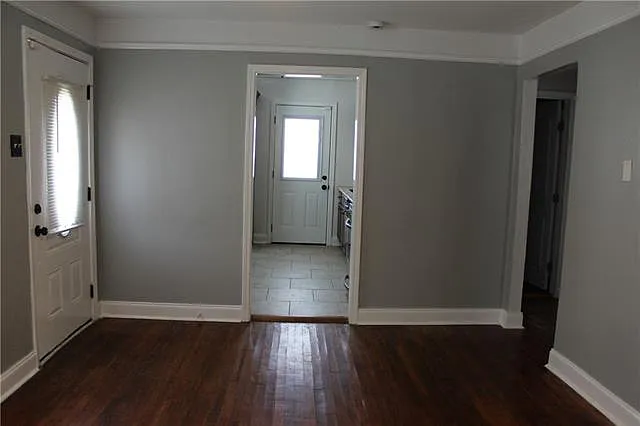 2002 Georgia Ave — Photo 2