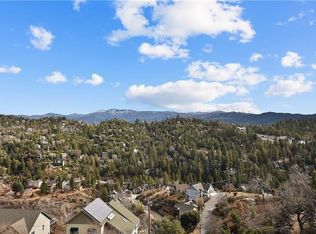 26635 Amador Ln, Lake Arrowhead, CA 92352