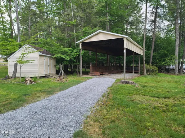 144 Mistletoe Rd, Flinton, PA 16640