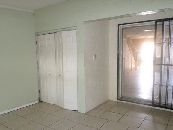 5th image of 5489 NW 171st Ter